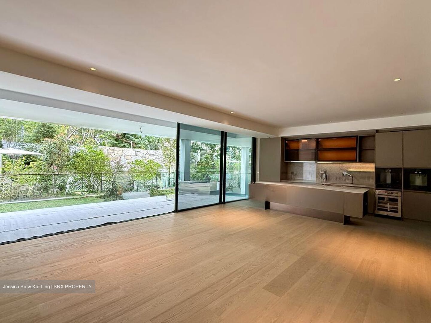21 Anderson (D10), Condominium #518677721